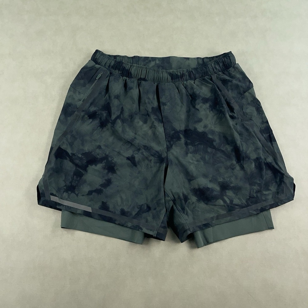 Lululemon Mens 6" Surge Lined Shorts Size Large Bold Lines Green Running Gym